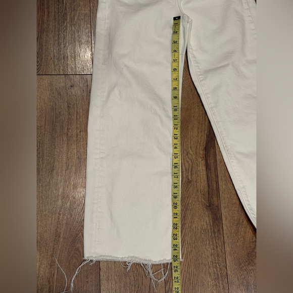 Women’s Zara White Denim Pants with Distressed Hem - Picture 9 of 11